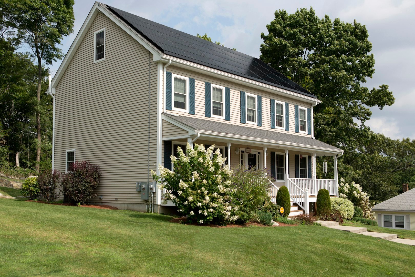 Typical cost to replace house siding